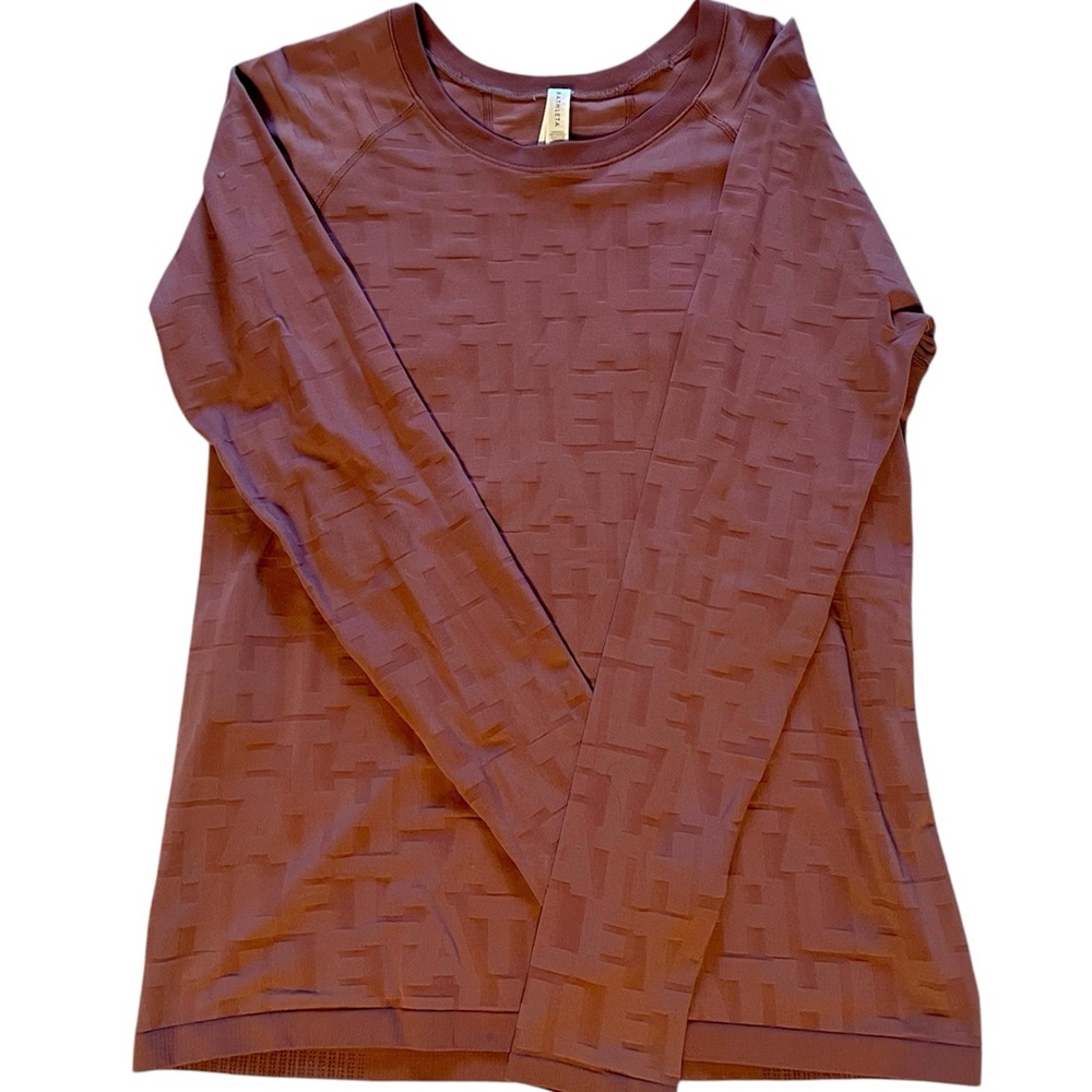 Athleta dusty pink Momentum top